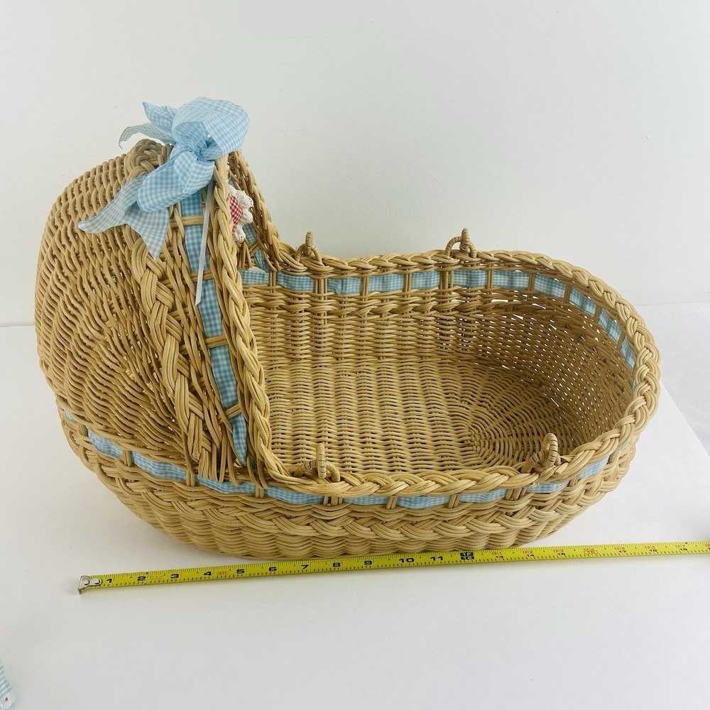 American Girl Bitty Baby and Lullaby Moses Basket Bitty Bear Carrier Gray Eyes - Picture 6 of 16